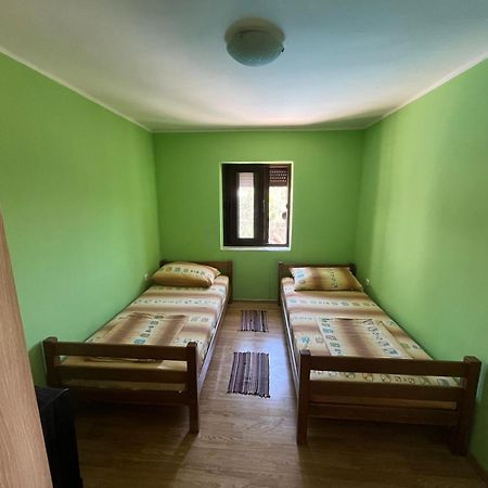 Apartments Mudric Херцег-Нови Экстерьер фото